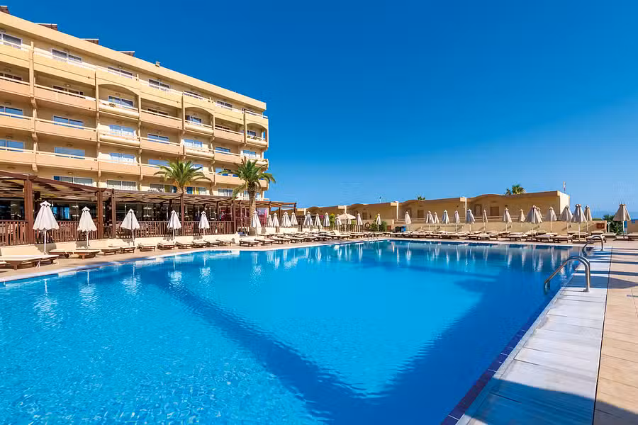 Sun Beach Resort, Greece