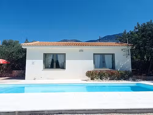 Villa Kochilaki outside