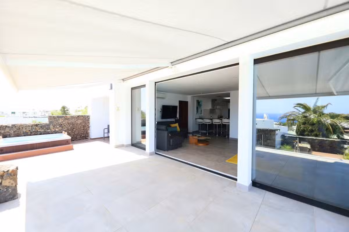 Villa Causel Patio Doors
