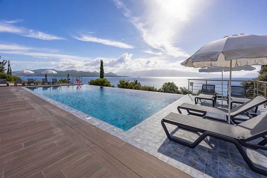 Captain Stavros Suites, Greece