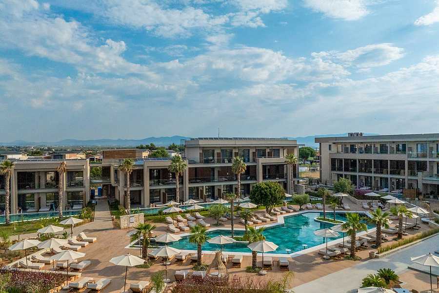 Portes Theros, Greece