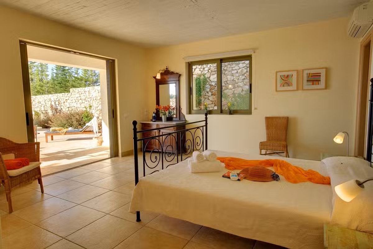 Villa Porfyra Bedroom