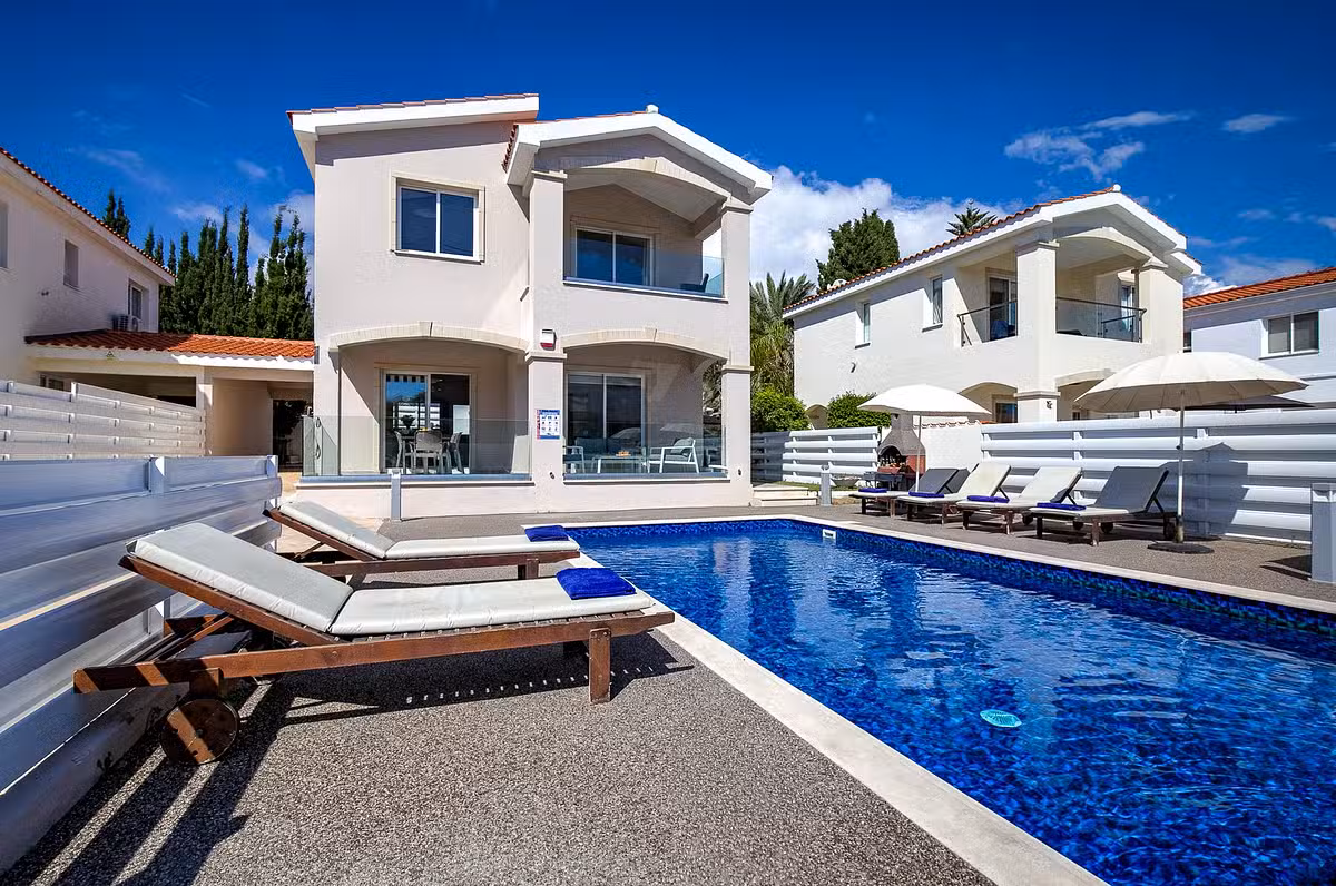 Villa Crystal