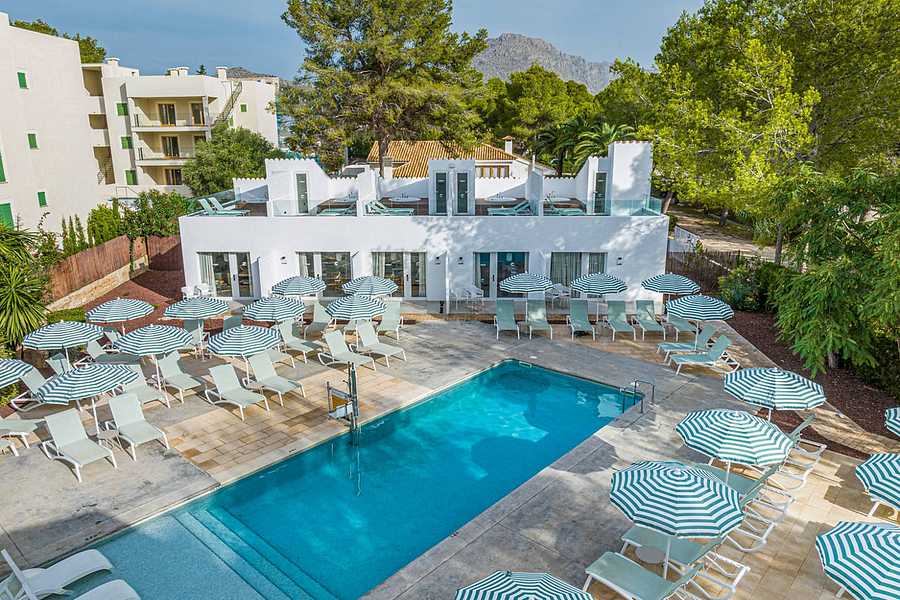 Las Velas, Balearics