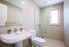 Villa Marquesa Bathroom