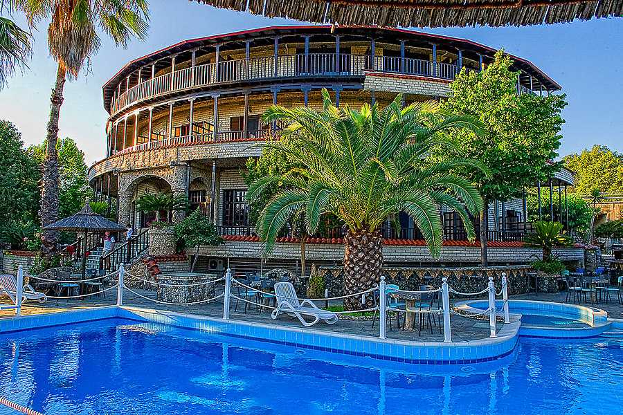 Nepheli Hotel, Greece