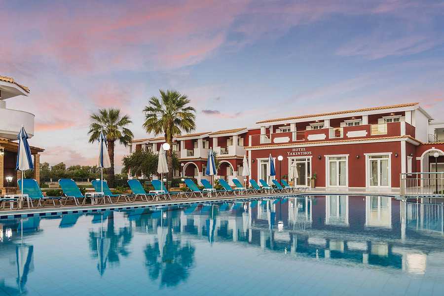 Yakinthos Apartments, Greece