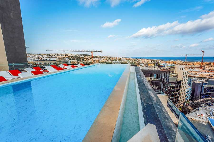 So City Hotel, Malta