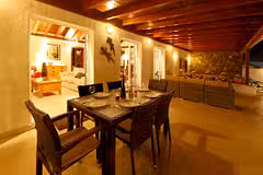 Villa Dos Piedras