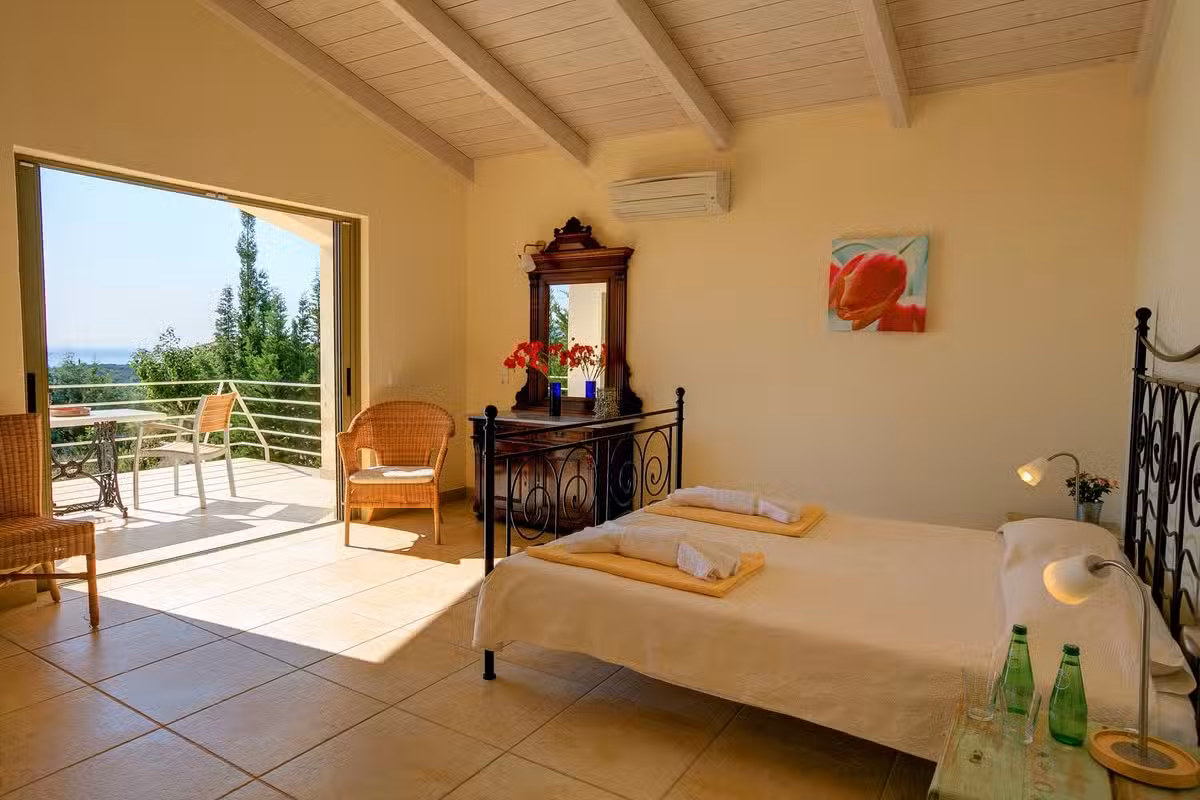 Villa Ippocampos bedroom
