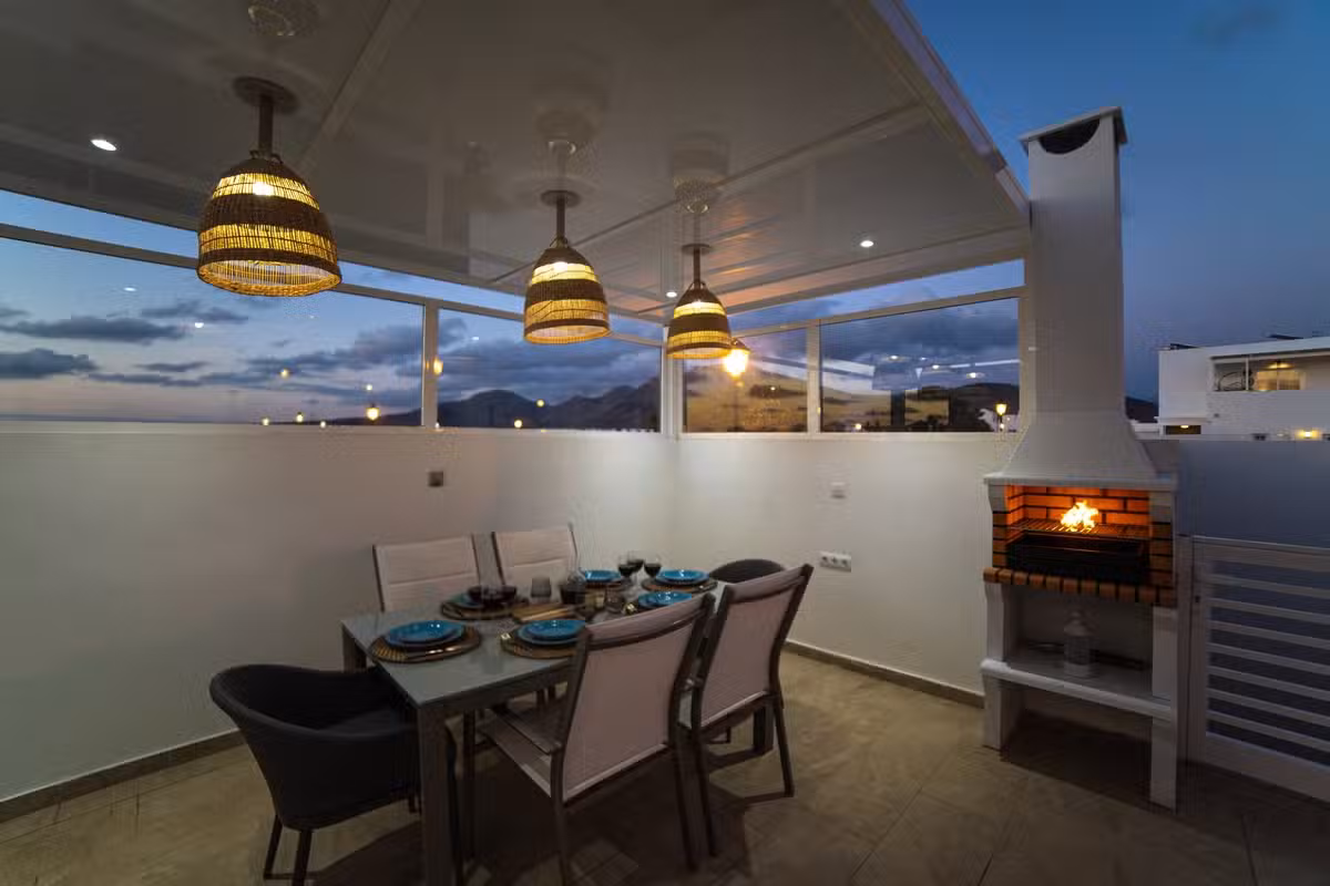 Villa Sirena By Night