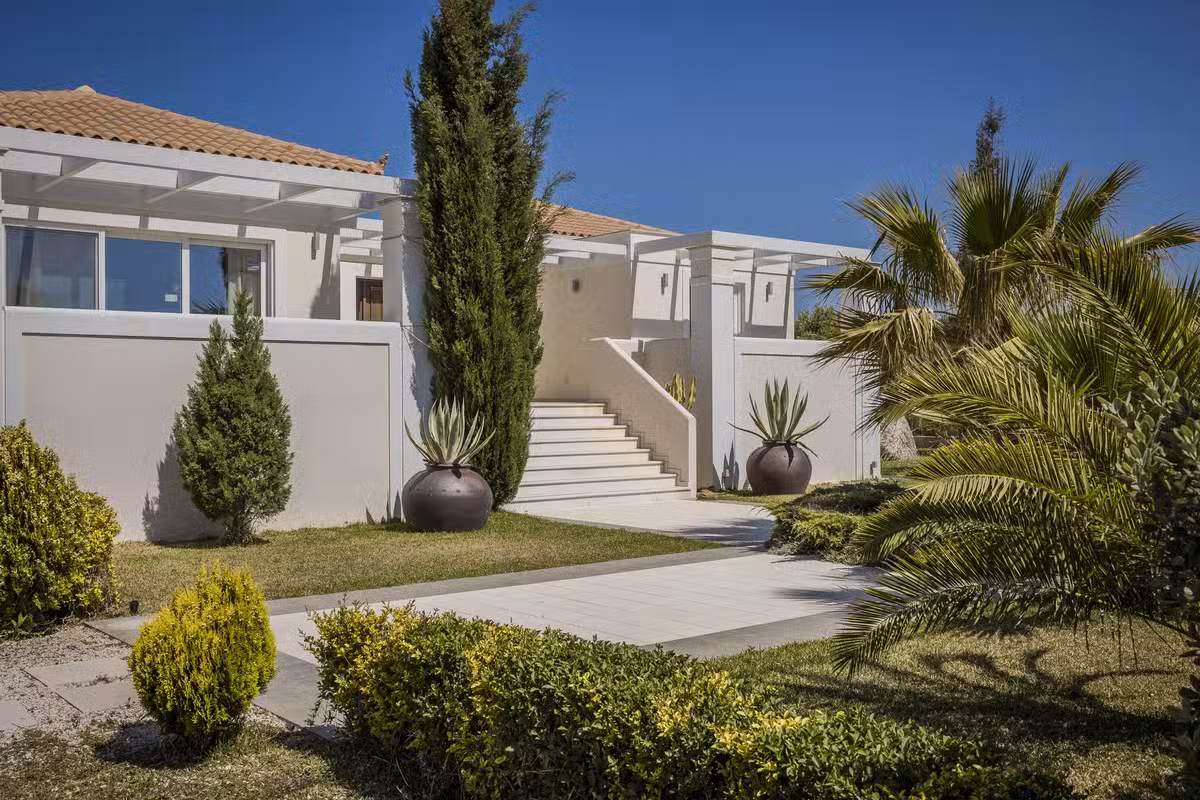 Ai Helis Beach House Outdoors