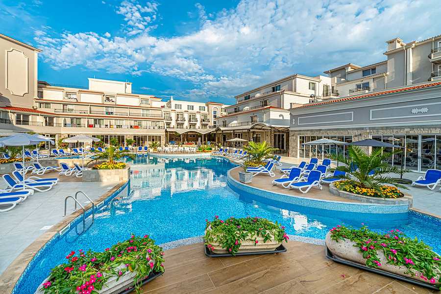 Martinez Hotel, Bulgaria