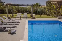 Ai Helis Summer House