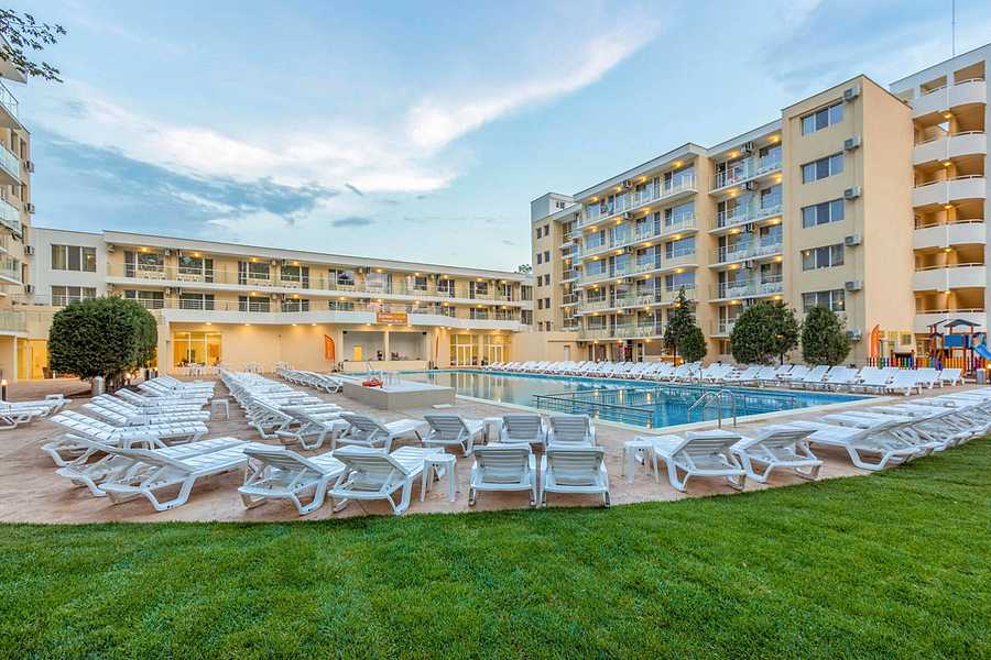 Garden Nevis, Bulgaria