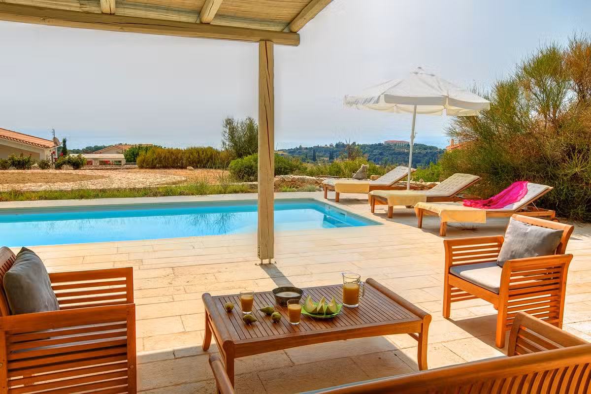 Villa Asterias pool