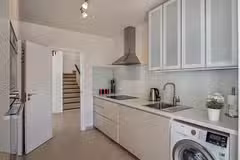 Casa Dubh-Linn Kitchen